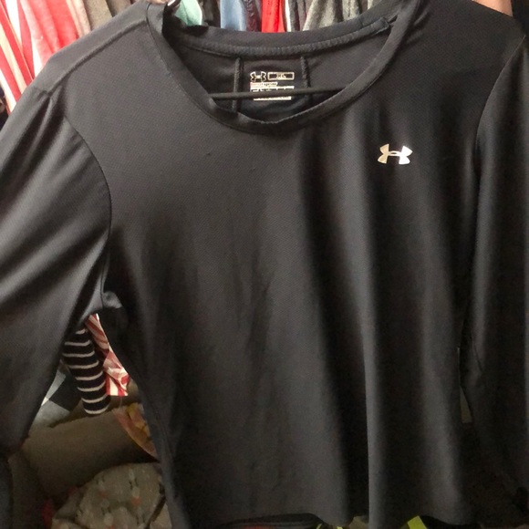 Long sleeve under armour shirt. - Picture 1 of 1